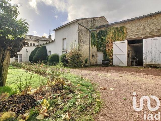 Maison vente à Confolens, Villefagnan