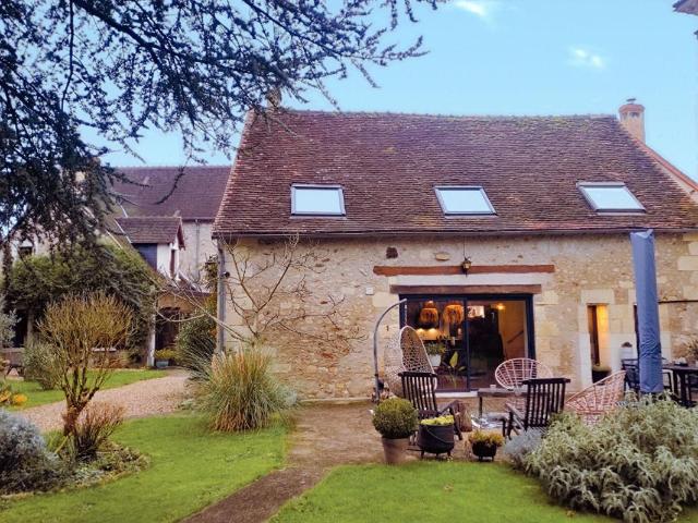 Maison vente à Loches, Le Petit-pressigny