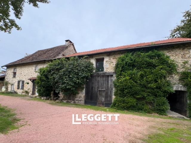 Maison vente à Nontron, Saint-saud-lacoussière