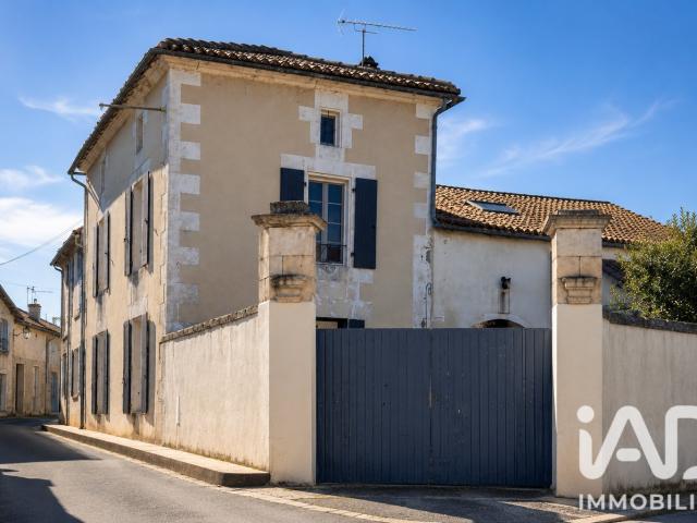 Maison vente à Cognac, Hiersac