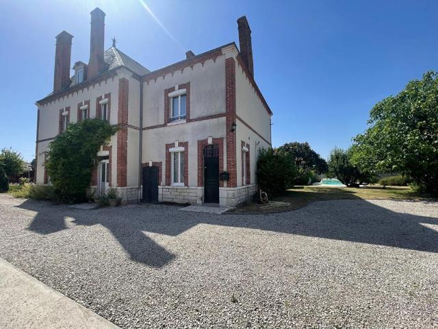 Maison vente à La Pageonnerie, Varennes-Changy