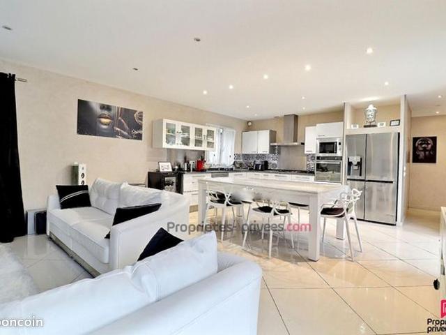 Maison vente à Palaiseau, Sainte-geneviève-des-bois