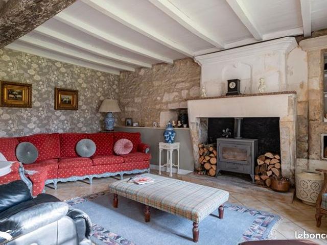 Maison vente à Saintes, Saint-césaire