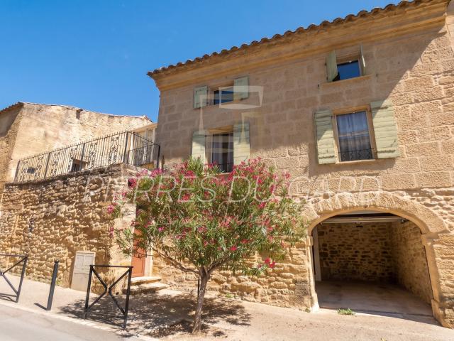 Maison vente à la Lône, Vers-Pont-du-Gard