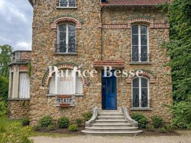 Maison vente à Versailles, La Celle-saint-cloud