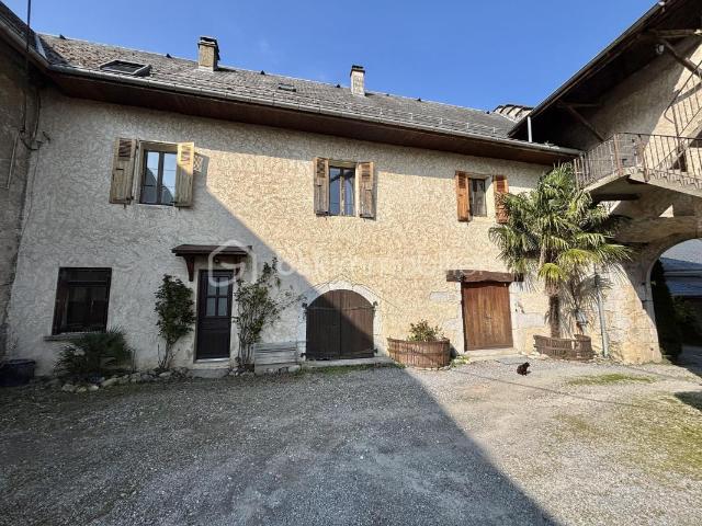Maison vente à Le Pichat, Sainte-Hélène-du-Lac