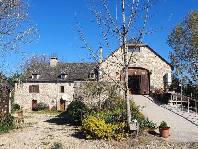Maison vente à Villefranche-de-Rouergue, Morlhon-le-haut