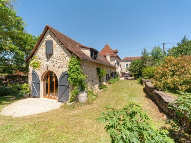 Maison vente à Figeac, Larroque-toirac