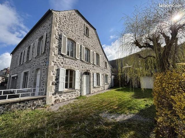 Maison vente à Saint-Flour, Cheylade