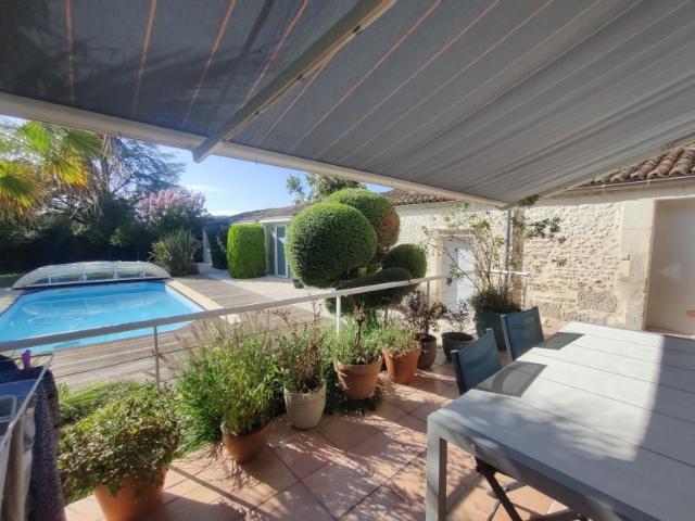 Maison vente à Saintes