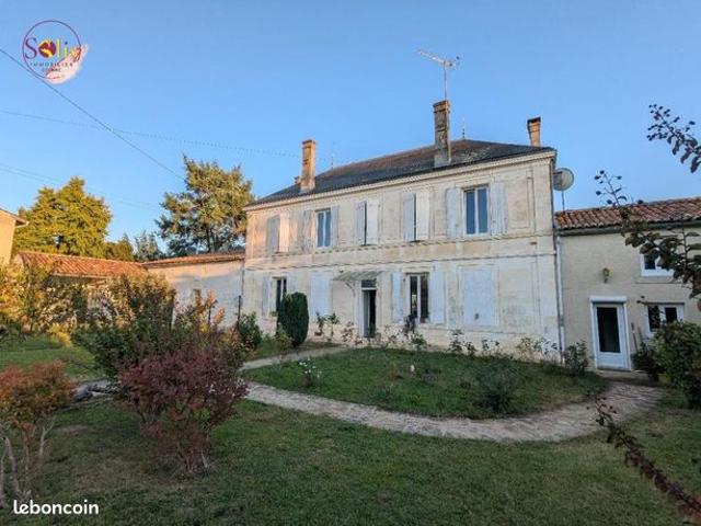 Maison vente à Cognac
