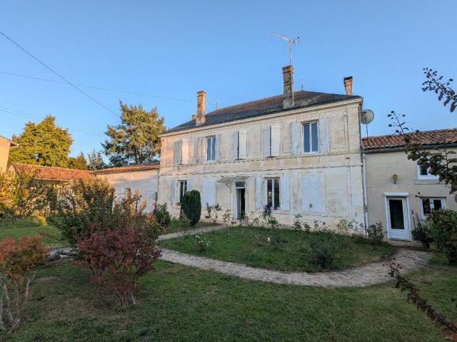 Maison vente à Cognac