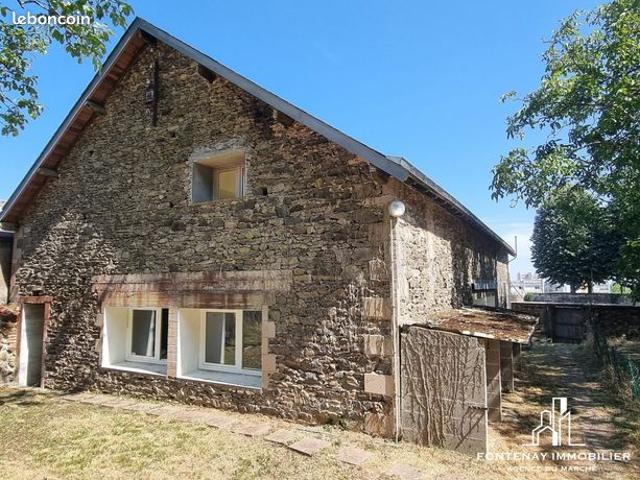 Maison vente à Fontenay-le-Comte, La Châtaigneraie