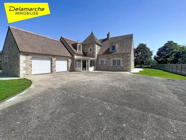 Maison vente à Avranches, Champcervon