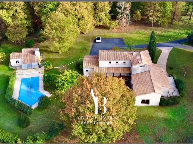 Maison vente à Angoulême, Aignes-et-puypéroux