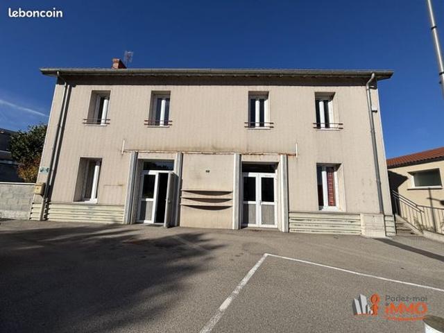 Maison vente à Montbrison, Saint-romain-le-puy