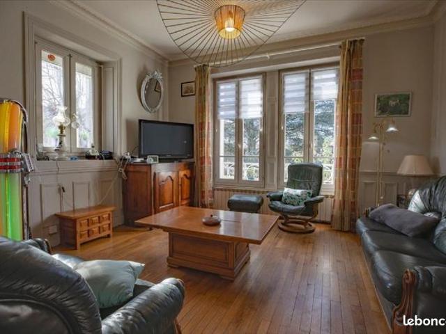 Maison vente à Aurillac, Jussac