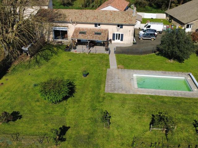Maison vente à Le Champ des Ronces, Valence-en-Poitou