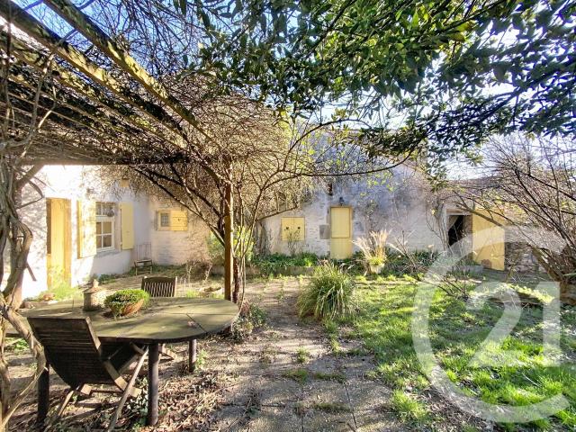 Maison vente à Vichy, Charroux