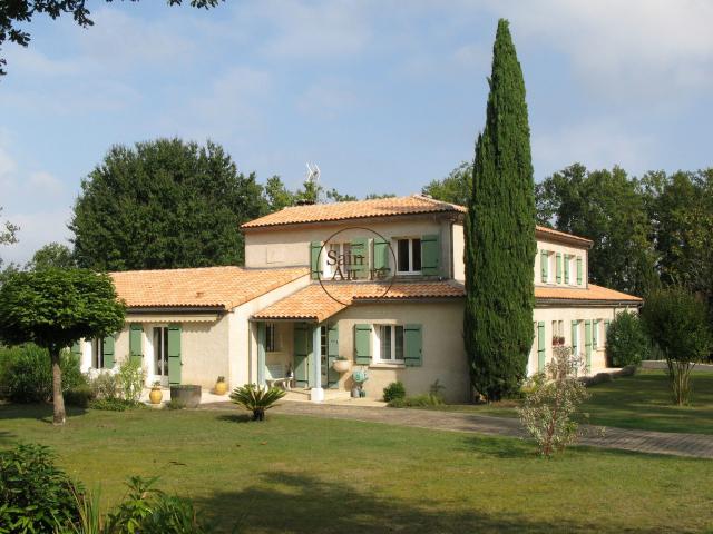 Maison vente à Angoulême, Dirac