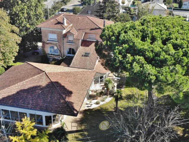 Maison vente à Agen, Aiguillon