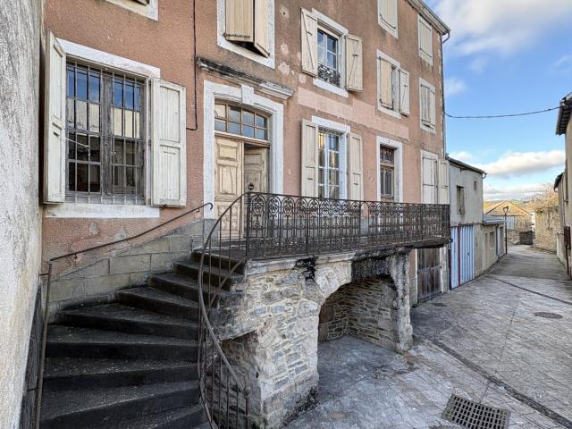 Maison vente à Millau, Ségur