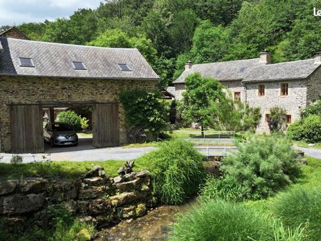 Maison vente à Millau, Salmiech