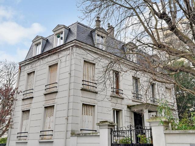 Maison vente à Paris, Île-de-France