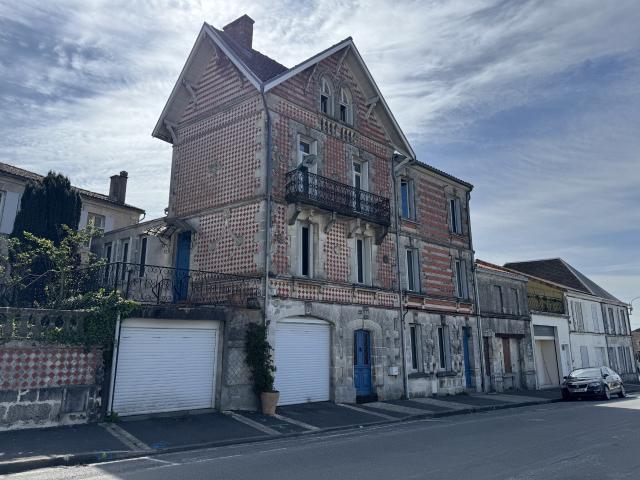 Maison vente à Barbezieux-saint-hilaire