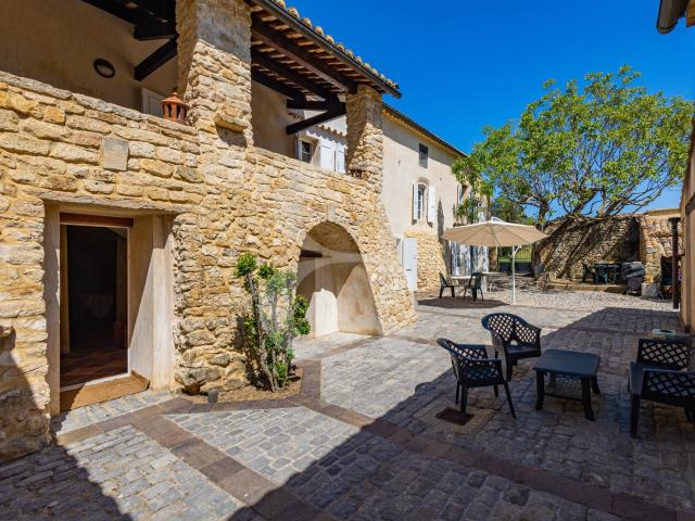 Maison vente à Nîmes, Carsan