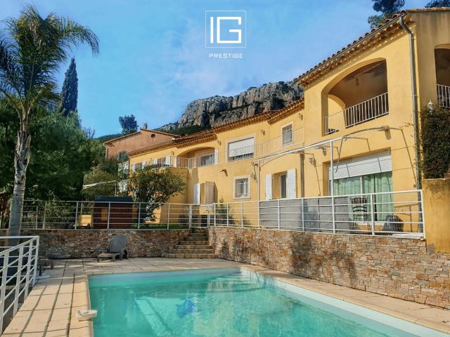 Maison vente à Arrondissement de Toulon, Toulon