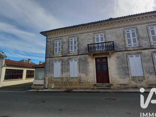 Maison vente à Jonzac, Saint-bonnet-sur-gironde