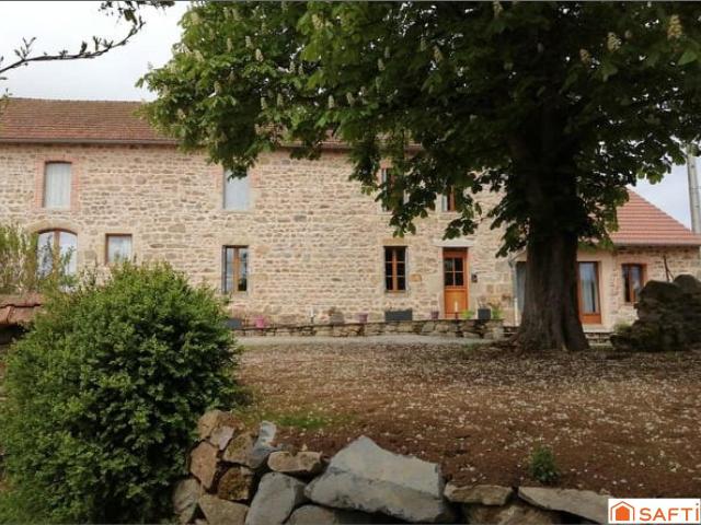 Maison vente à Riom, Auvergne-Rhône-Alpes