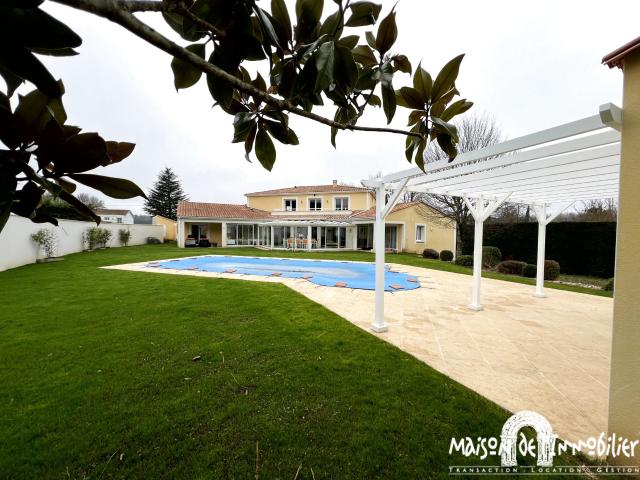 Maison vente à Cognac, Cherves-richemont