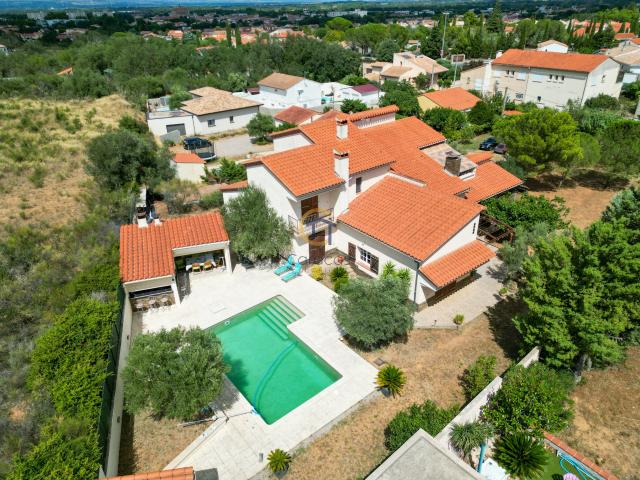 Maison vente à Céret, Thuir
