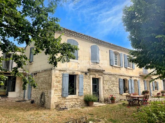 Maison vente à Arles