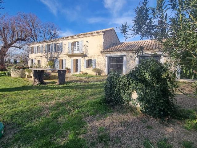 Maison vente à Les Prés Fleuris, Arles