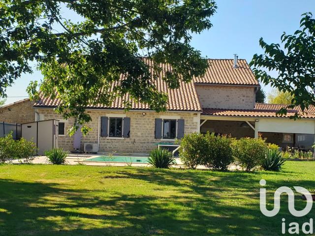 Maison vente à Confolens, Nanteuil-en-vallée