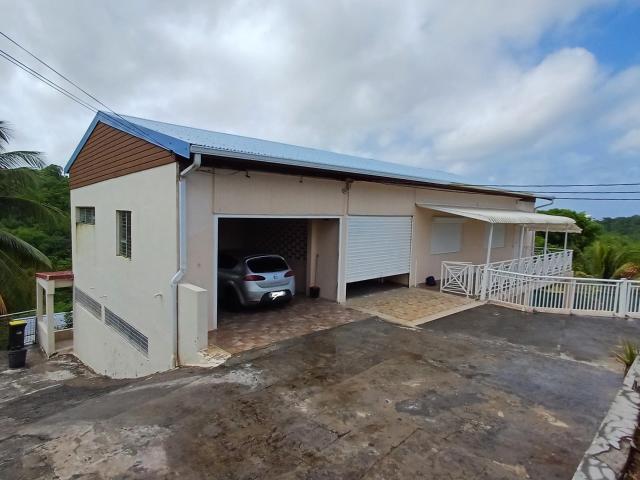 Maison vente à L'Enclos, Martinique
