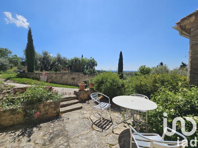 Maison vente à Carpentras, Crillon-le-brave