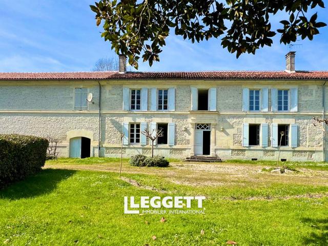 Maison vente à Jonzac, Saint-martial-sur-né