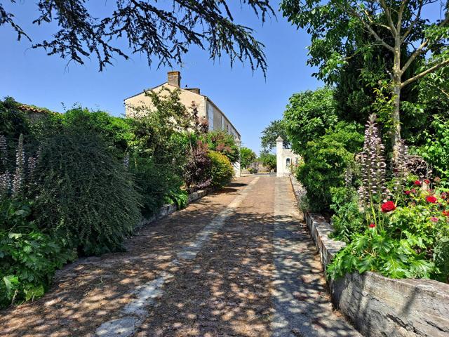 Maison vente à Fontenay-le-Comte, Mouzeuil-saint-martin