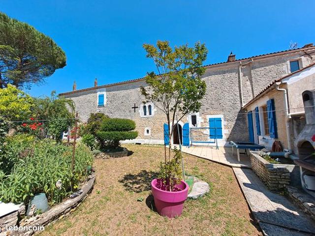 Maison vente à Mouzeuil-Saint-Martin, Vendée