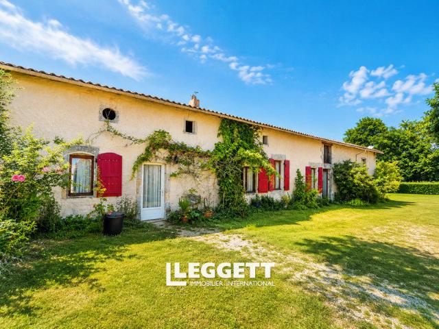Maison vente à Jonzac, Pommiers-moulons