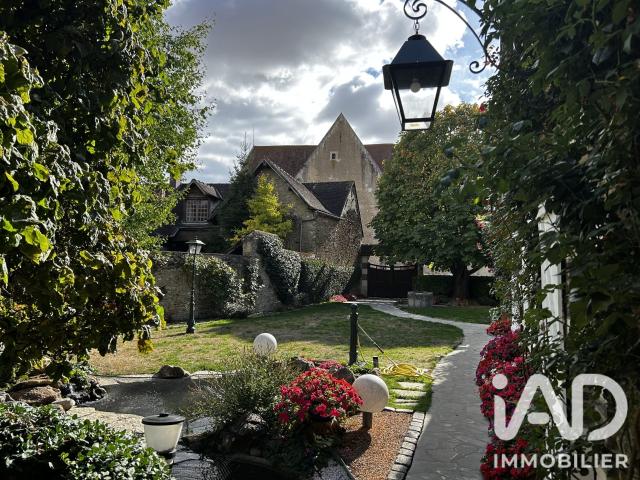 Maison vente à Bas-Des-Houches, Villiers-Vineux