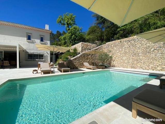 Maison vente à Aix-en-Provence, Saint-marc-jaumegarde