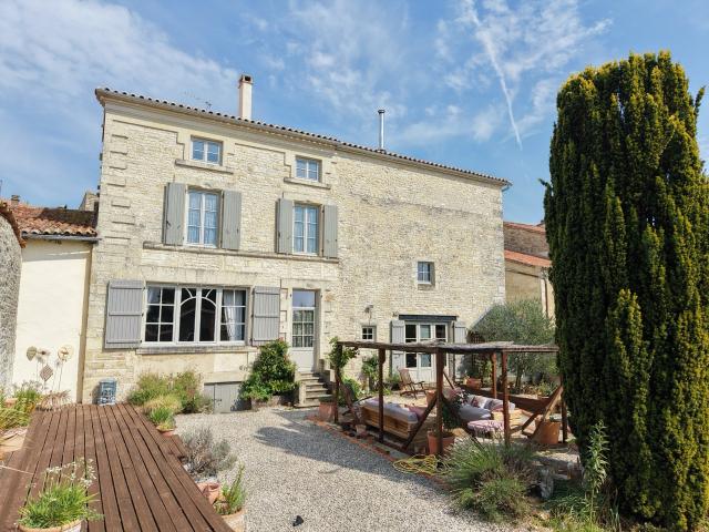 Maison vente à Tusson, Charente