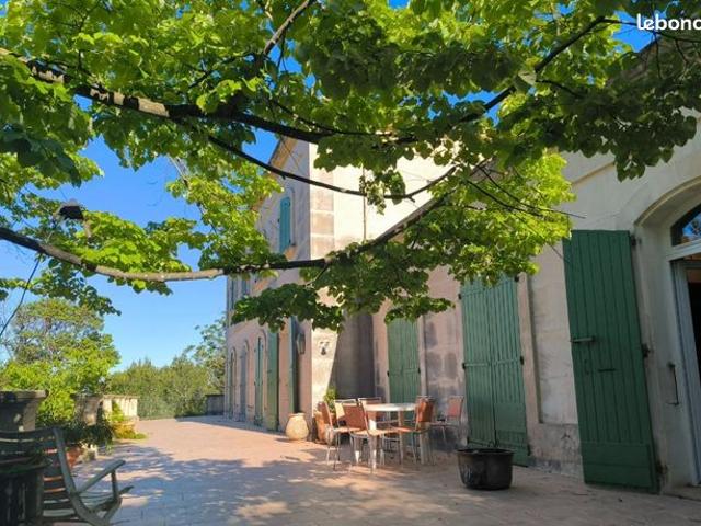 Maison vente à Carpentras, Pernes-les-fontaines