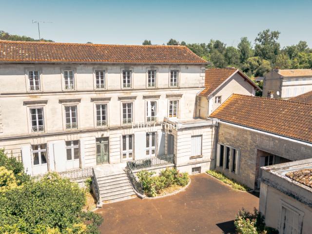 Maison vente à Cognac, Châteauneuf-sur-charente