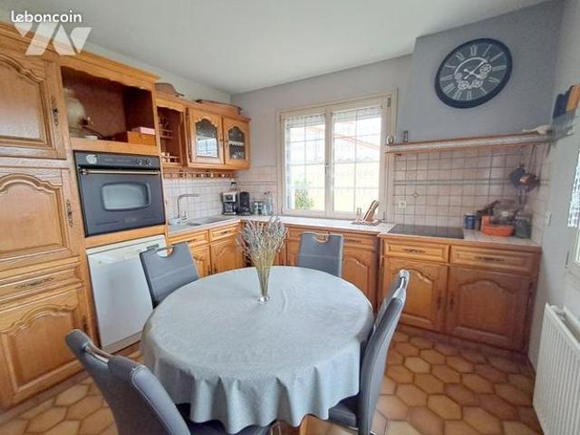 Maison vente à Fontenay-le-Comte, La Châtaigneraie